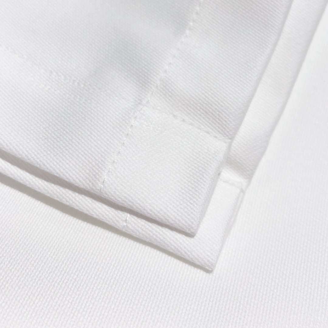 Afwerking van de Witte damast servetten - 100% katoen - Bamar Lifestyle