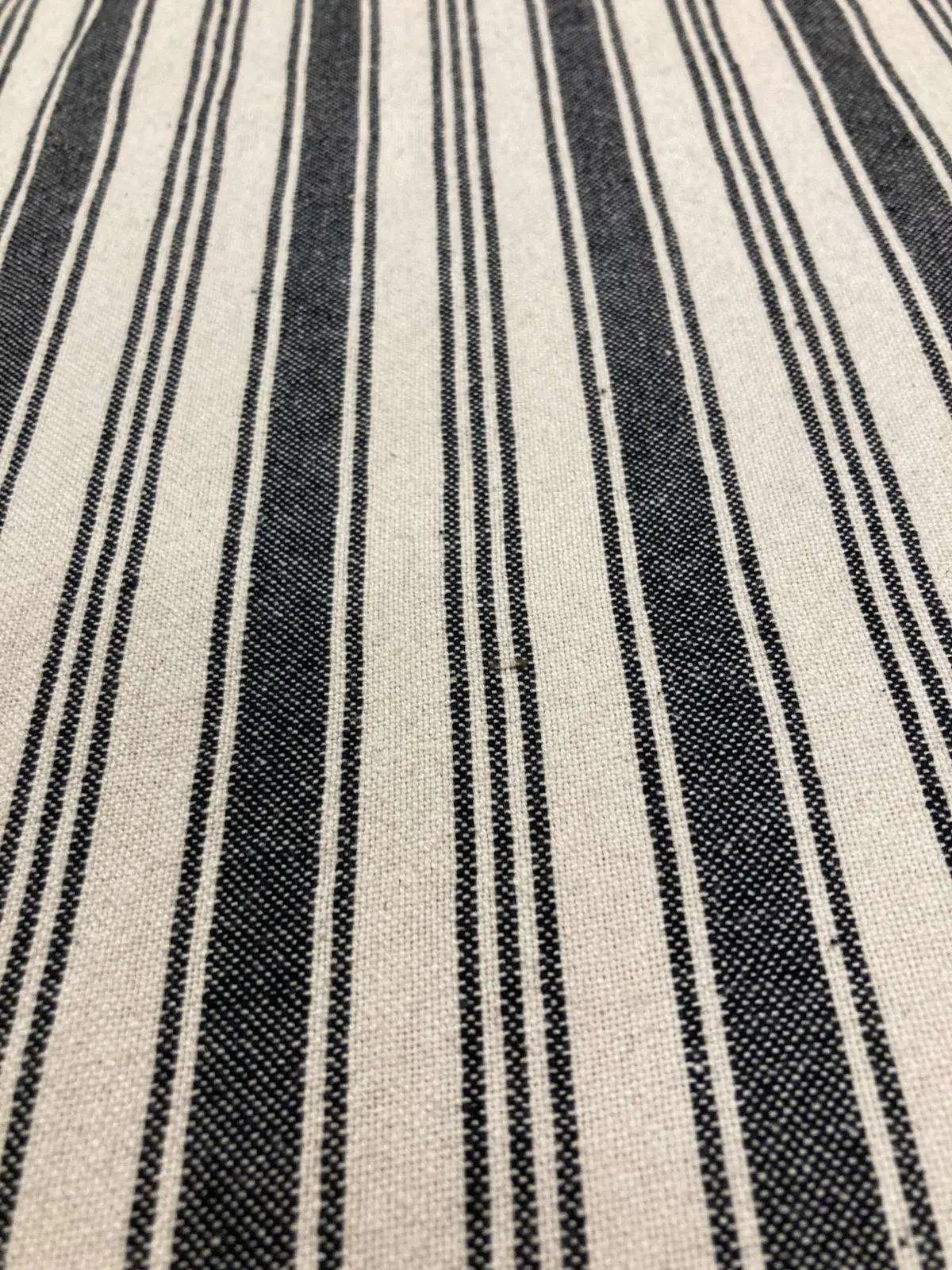 Patroon antraciet gestreept tafelkleed