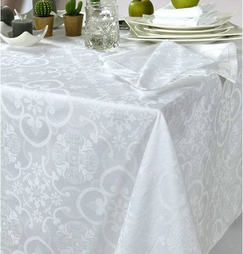 Tafelkleed Faro wit 168 x 250 op tafel (met teflon coating)- Bamar Lifestyle
