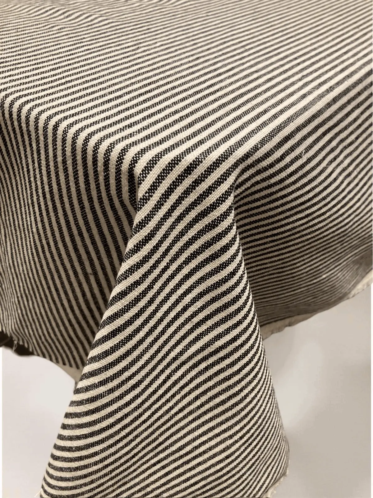 Gestreept Tafelkleed Salima antraciet