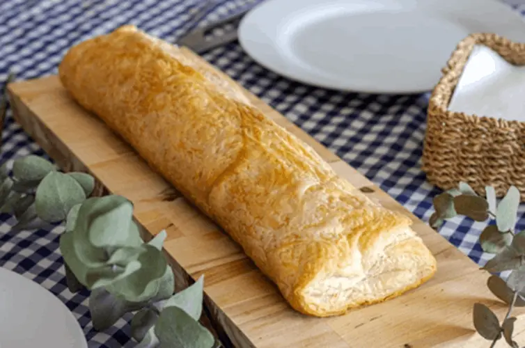 Blauw wit geruit tafelkleed op gedeklte tafel - Bamar Lifestyle