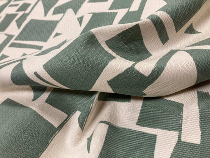 Kleurstaal groen modern tafelkleed