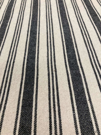 Patroon antraciet gestreept tafelkleed