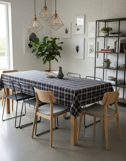 Blauw Geruit Tafelkleed Castle – Schotse Ruit / Tartan (Strijkvrij) Bamar Lifestyle