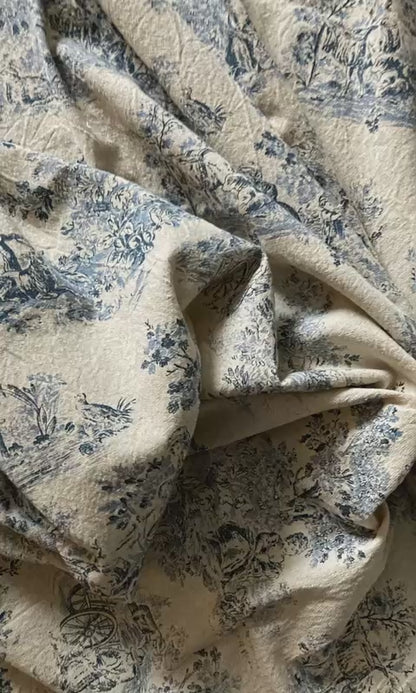 Chateau Bleu – 100% Katoenen Tafelkleed met Oud Frans Tafereel